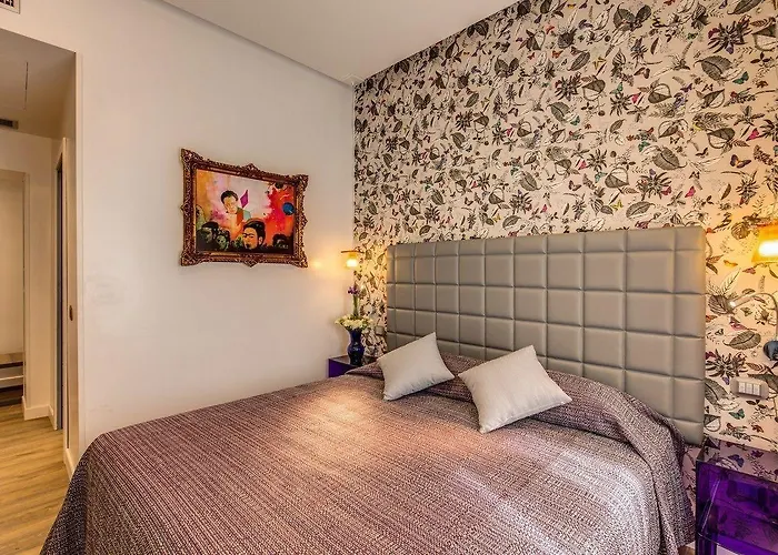 Parlamento Boutique 3* Roma