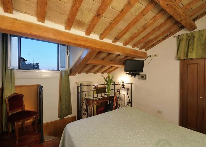 Parlamento Boutique Otel